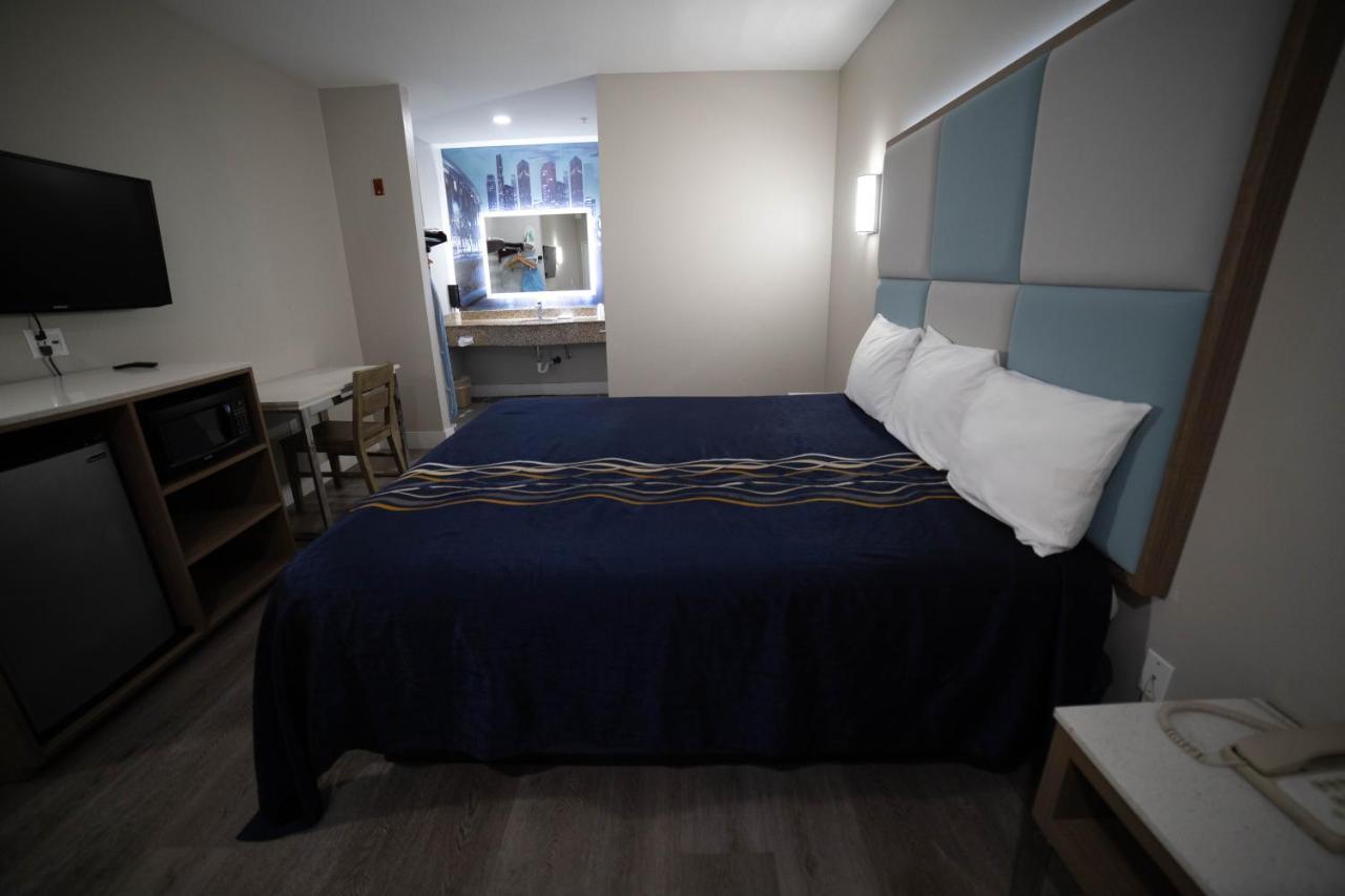Mid City Inn & Suites Pico Rivera Ngoại thất bức ảnh